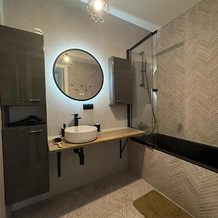 Ordona 9 - Widok Na Jezioro I Park Apartman *