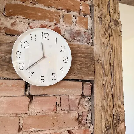 Ordona 9 - Widok Na Jezioro I Park